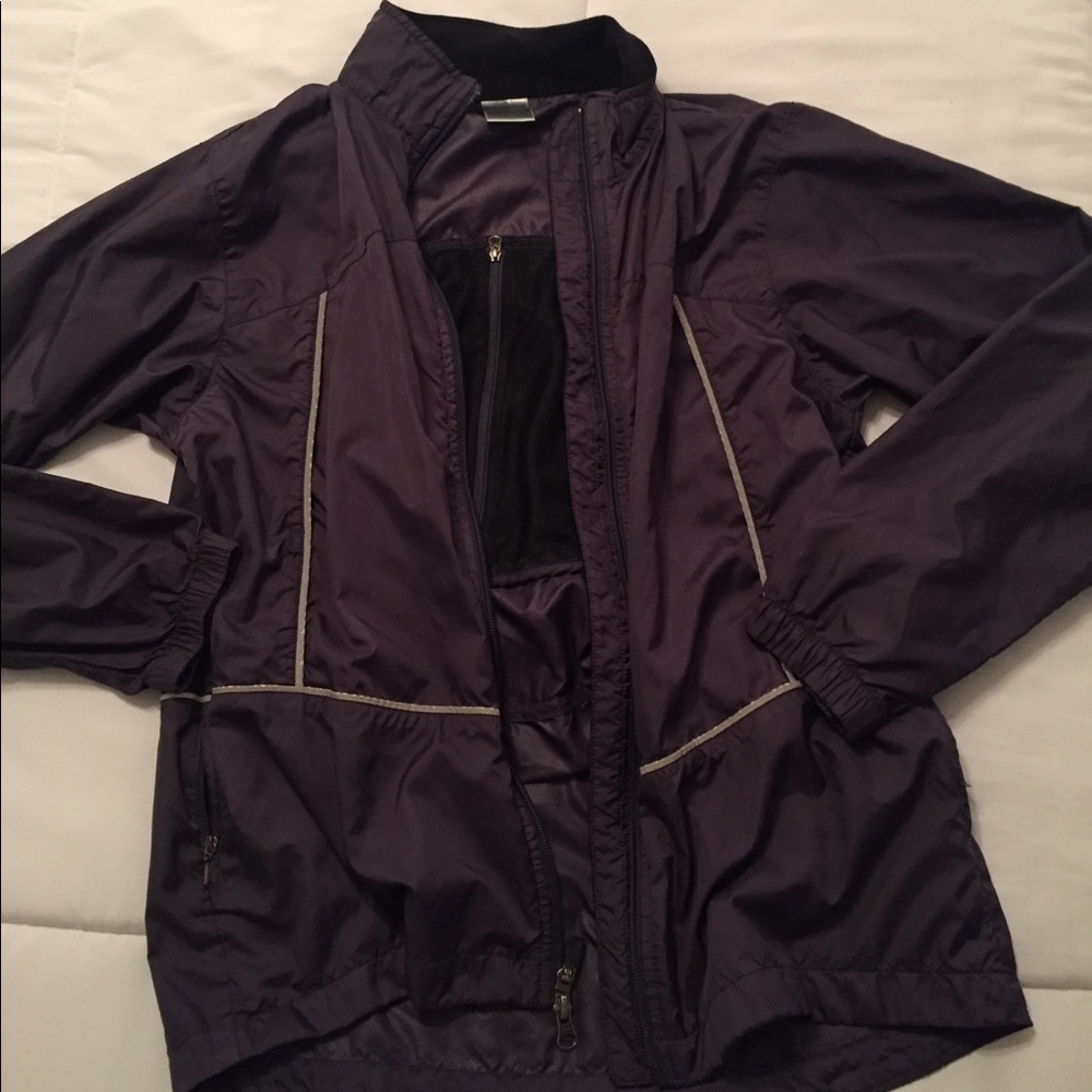 Nike running windbreaker jacket